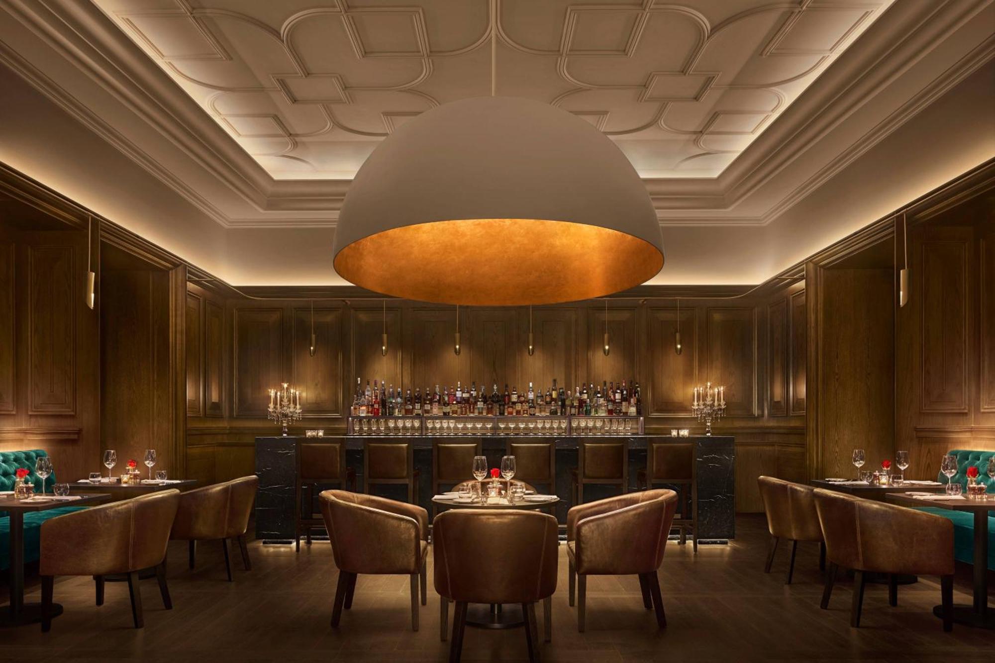 The Abu Dhabi Edition Exterior foto The Bar at The Connaught