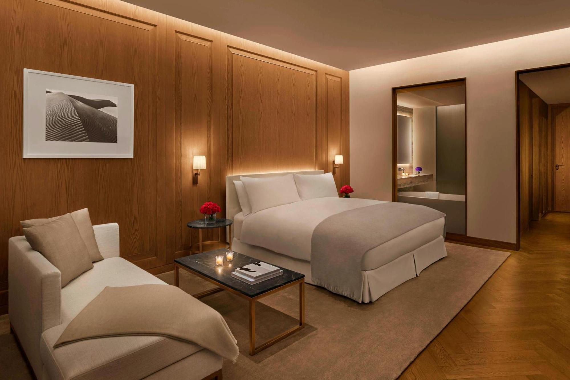 The Abu Dhabi Edition Exterior foto A bedroom at The London Edition