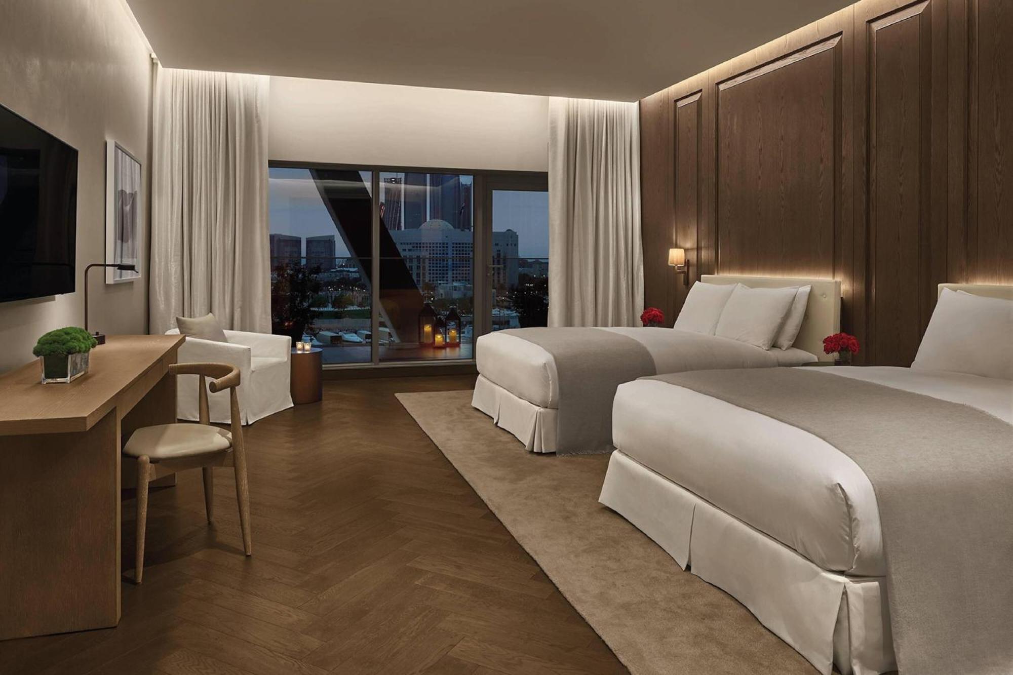 The Abu Dhabi Edition Exterior foto A guest room at the hotel