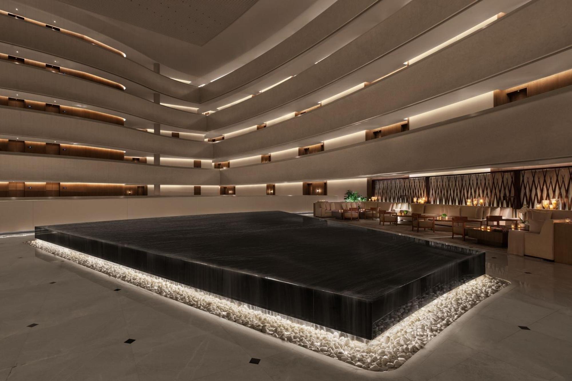 The Abu Dhabi Edition Exterior foto The interior of the hotel